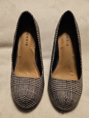 Torrid Black and White Plaid Round-Toe Heels